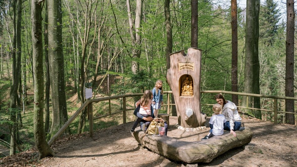 Themen- und Lehrpfad 7 Plätze 7 Schätze Rundweg, St. Ruprecht an der Raab - Touren-Impression #2.8 | © Oststeiermark Tourismus