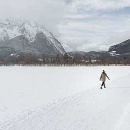 Die weiten Felder des Ennstals erkunden | © Erlebnisregion Schladming-Dachstein