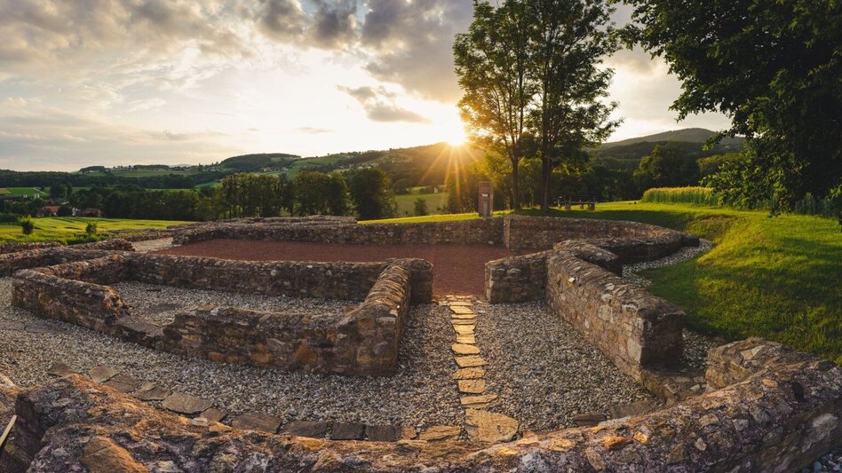 Wanderung Von der "Villa Rustica" zur Hausberg-Sonnenseite - Touren-Impression #2.4 | © Oststeiermark Tourismus