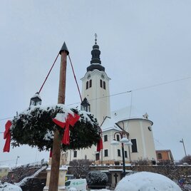 winterlicher Hauptplatz_St. Ruprecht an der Raab_Oststeiermark | © Oststeiermark Tourismus