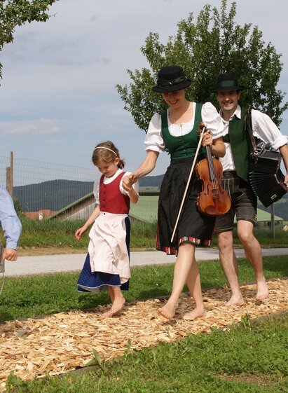 Barfußwandern | © Ursula und Günther Holzer | © Ursula und Günther Holzer