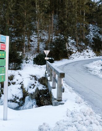 Signpost at the Moosbergbrücke | Christoph Lukas | © Erlebnisregion Schladming-Dachstein
