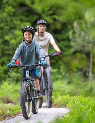Mountainbiken auf dem Jumper Trail | Christoph Oberschneider | © Erlebnisregion Schladming-Dachstein