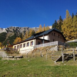 Das Waxriegelhaus im Sommer | © Naturpark Mürzer Oberland