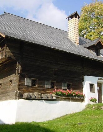 Rauchstubenhaus_Aussenansicht_Oststeiermark | © Rauchstubenhaus