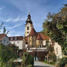 Blick auf Kirche und Karner in Hartberg, Hartbergerland in der Oststeiermark | © Oststeiermark Tourismus