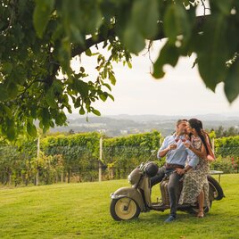 East Styrian Roman Wine Route in Apple Country | © Oststeiermark Tourismus