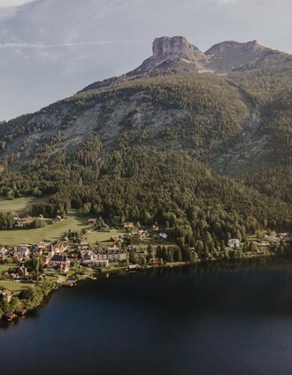 Altausseer See mit Dorf und Loser | TVB Ausseerland Salzkammergut-Katrin Kerschbaumer | © TVB Ausseerland Salzkammergut-Katrin Kerschbaumer