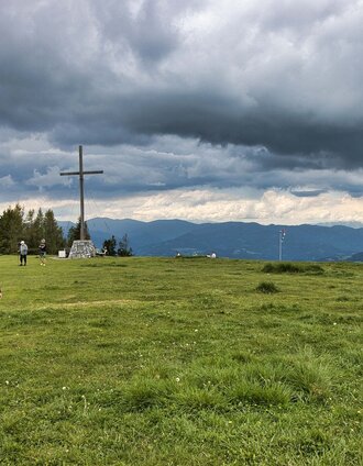 Kurz vor dem Gipfel | Weges OG | © Weges OG