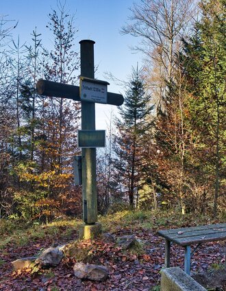 Gipfelkreuz Hochtrötsch, 1239 m | Weges OG | © Weges OG