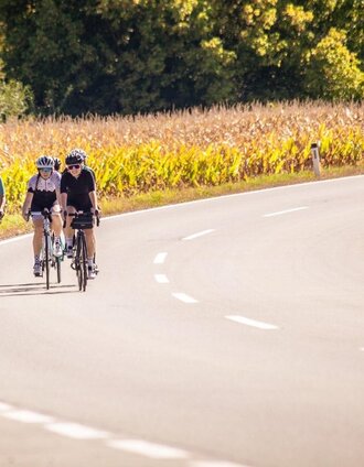 Bike-Guide Anja Gleichweit_Racing bike _Eastern Styria | Stefan Wolf | © Tourismusverband Oststeiermark