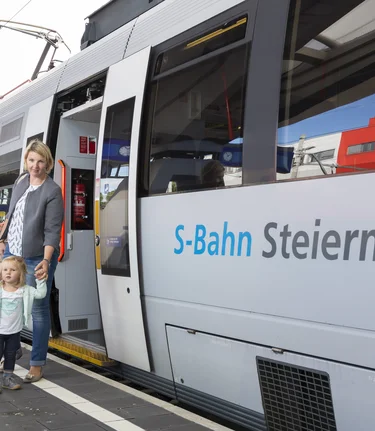 S-Bahn | © ÖBB | Chris Zenz