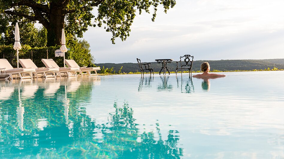 Entspannen am Pool im Hotel Der Steirerhof