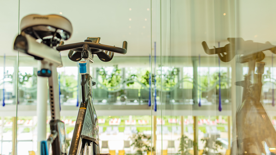 Moderner Fitnessraum im Spa Resort Styria