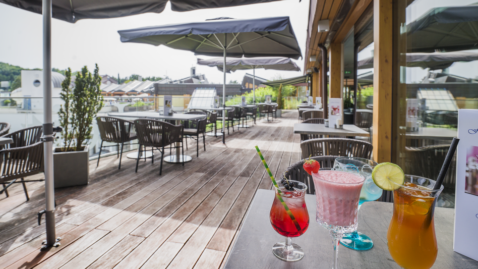 Herrlicher Ausblick von der Terrasse des LEITNER**** Thermalhotel Loipersdorf