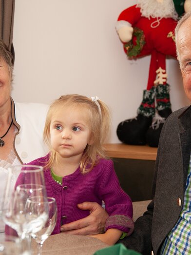 Auf Urlaub mit Oma und Opa | © Familienhotel Berger | Georg Brezlanovits | © Familienhotel Berger
