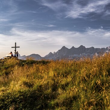 Auf der Gasselhöhe mit Blick auf den Dachstein