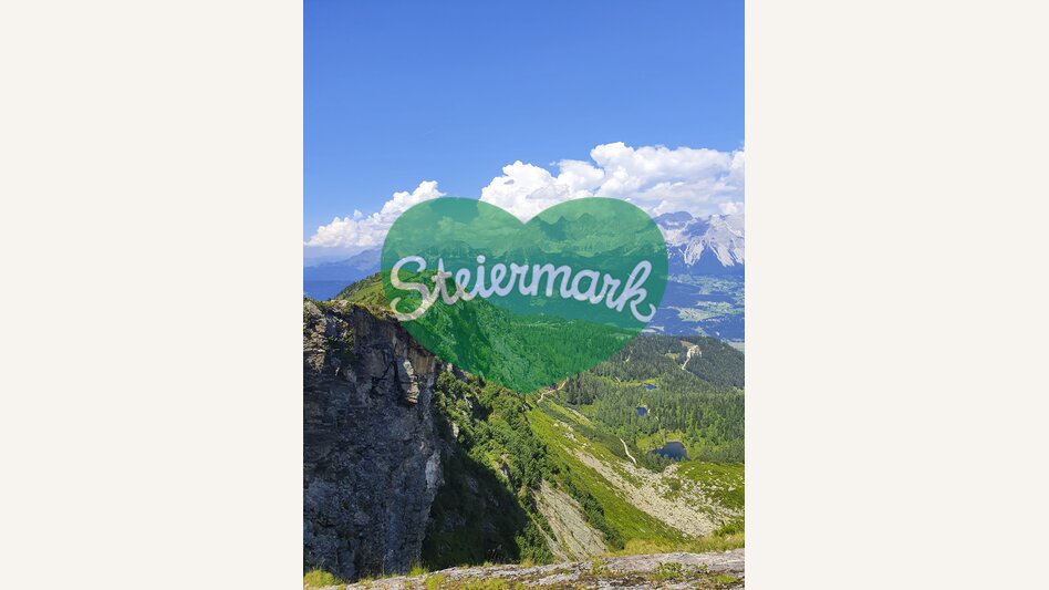 Blick in die Region Schladming-Dachstein mit Dachsteinmassiv | © STG | Günther Steininger