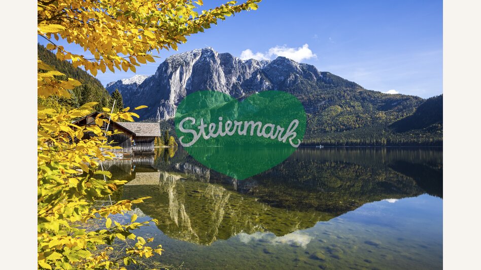 Trisselwand spiegelt sich im Altausseer See | © STG | photo-austria.at