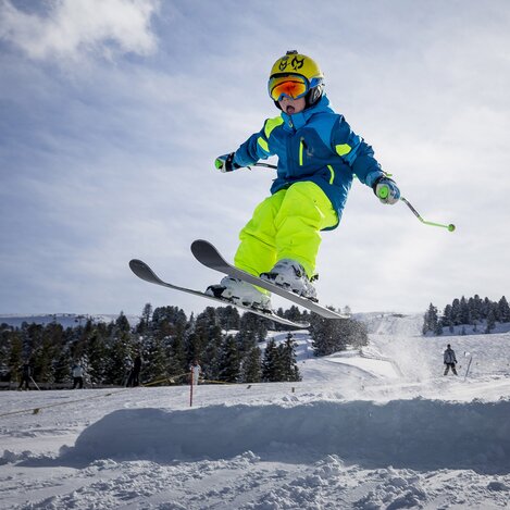 Skifahrer-Nachwuchs am Kreischberg, Urlaubsregion Murtal | © Steiermark Tourismus | Tom Lamm
