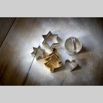 Baking cookies in advent | © Steiermark Tourismus | Tom Lamm