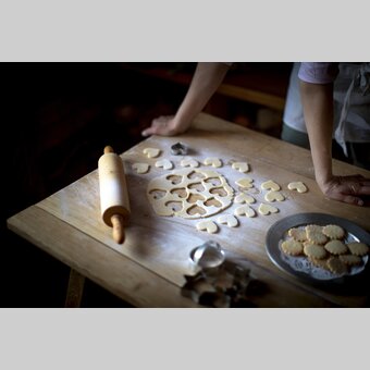 Baking cookies in advent | © Steiermark Tourismus | Tom Lamm
