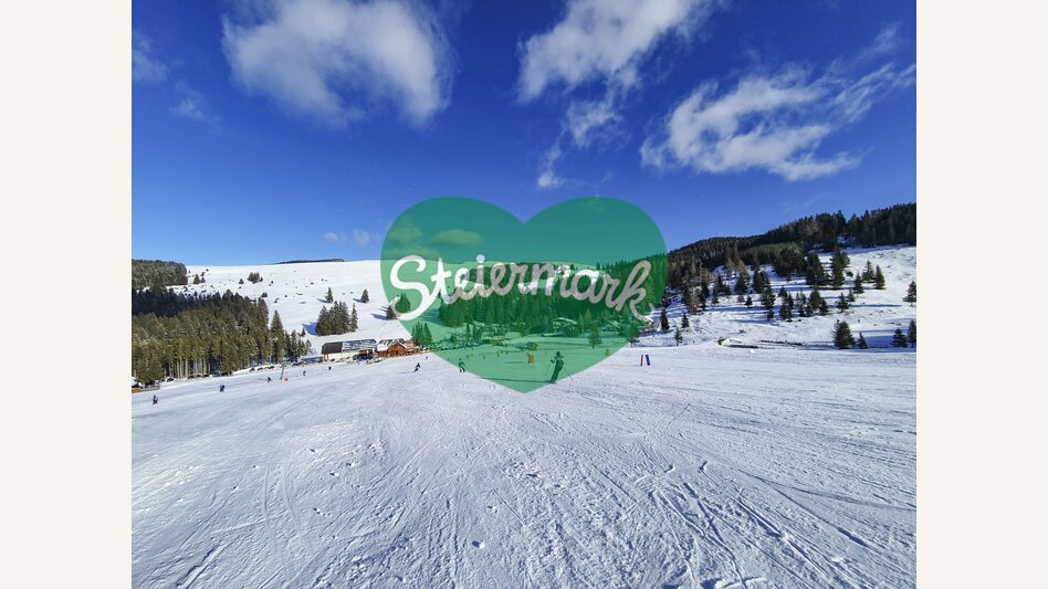 Skiing on Sommeralm/Pirstingerkogellift | © Steiermark Tourismus | Günther Steininger