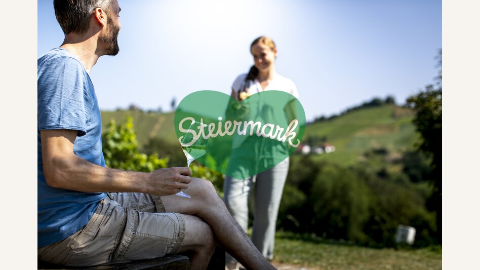 Enjoyable break in the middle of the South Styrian vineyards | © Steiermark Tourismus | Tom Lamm
