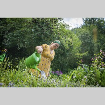 garden fairy at work | © Steiermark Tourismus | Jesse Streibl