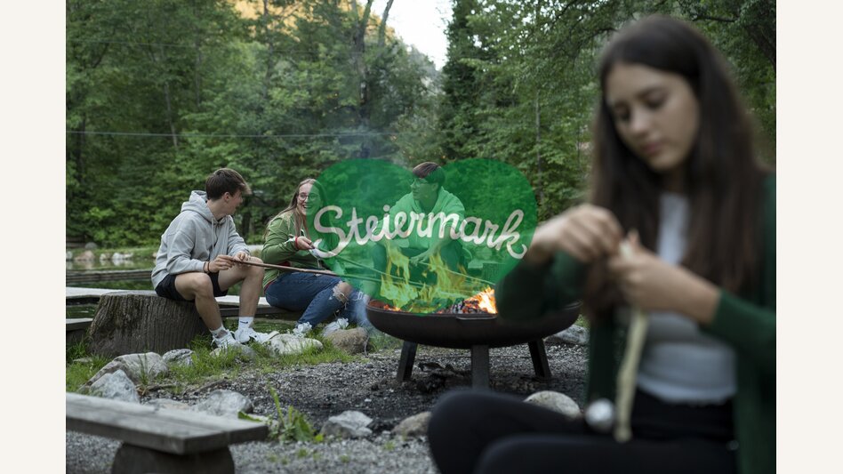 Plug bread for snack today | © Steiermark Tourismus | Jesse Streibl