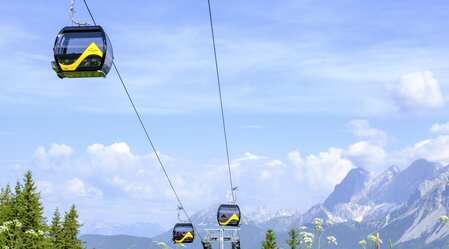 Gondola ride up the Planai | © Steiermark Tourismus | photo-austria.at