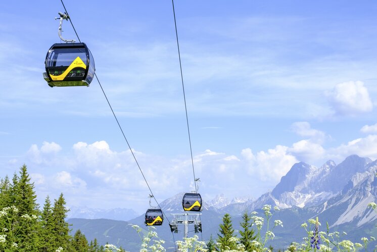 Gondola ride up the Planai | © Steiermark Tourismus | photo-austria.at