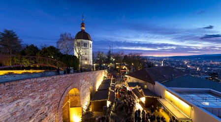 Graz in the Advent season, Aufsteirern at the Schlossberg (Kasematten, Glockenturm) | © Steiermark Tourismus | Harry Schiffer