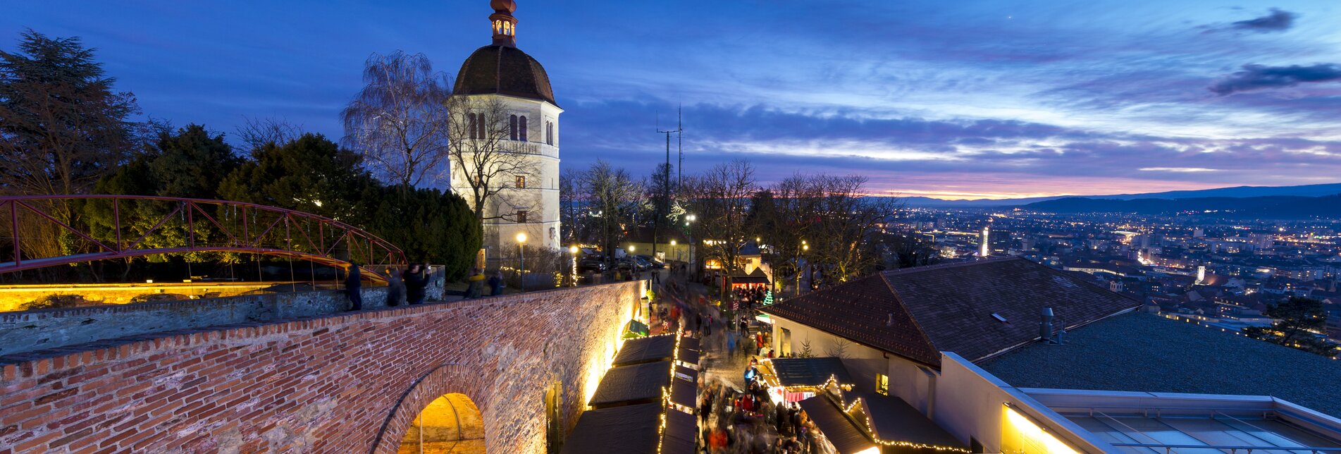 Graz im Advent, Aufsteirern am Schlossberg (Kasematten, Glockenturm) | © Steiermark Tourismus | Harry Schiffer