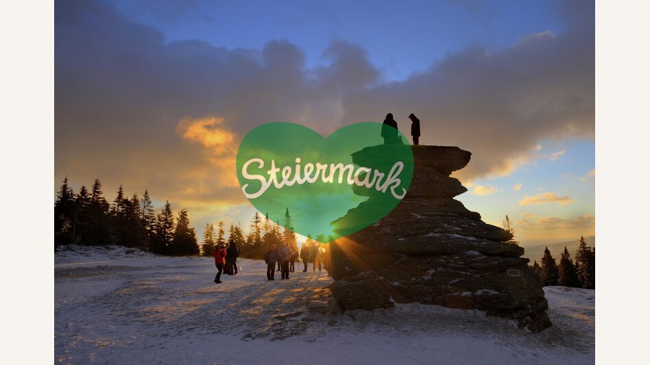 Teufelstein: Sonnenaufgang bei der Wintersonnwend-Wanderung am 21. Dezember | © STG | Der Plankenauer