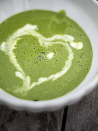 Die kulinarische Steiermark: Kräutersuppe. | © STG | Tom Lamm