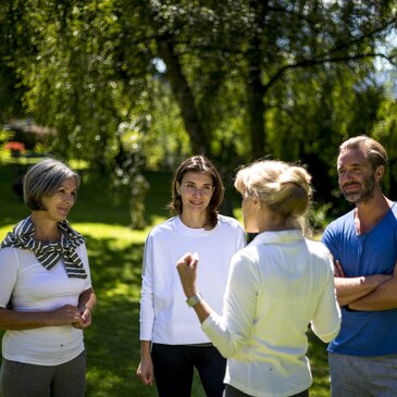 Plaudern im Grünen