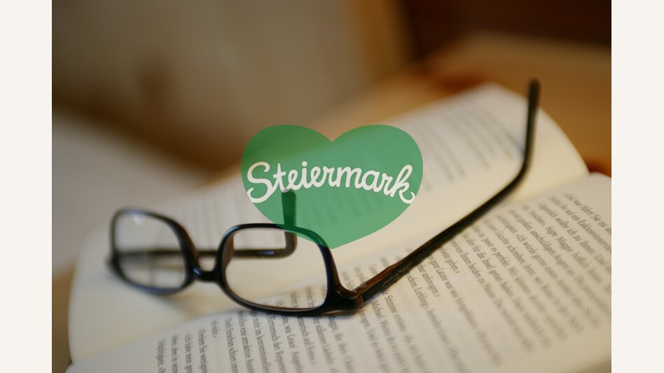 Vacation time is reading time | © Steiermark Tourismus | Schiffer-Symbol