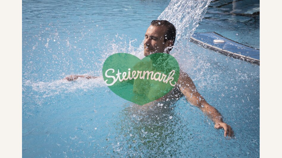 Time out in thermal water | © Steiermark Tourismus | Punkt & Komma