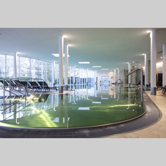 Therme der Ruhe Bad Gleichenberg Innenbereich | © STG | Tom Lamm