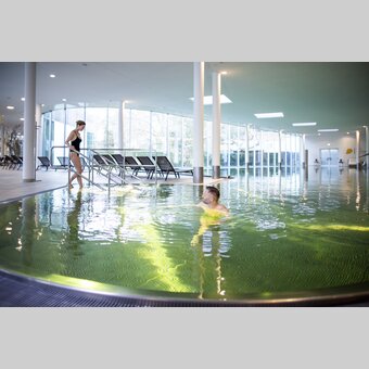 Therme der Ruhe Bad Gleichenberg Innenbereich | © STG | Tom Lamm