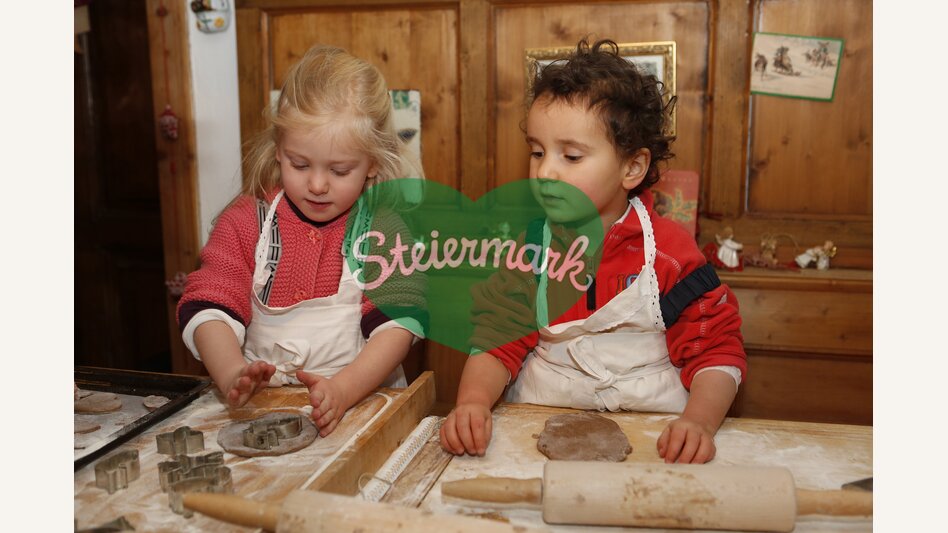 Keksebacken im Pürgger Advent, Schladming-Dachstein | © STG | Herbert Raffalt