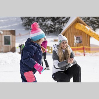 Family vacation in winter, in Schladming | © Steiermark Tourismus | Punkt & Komma