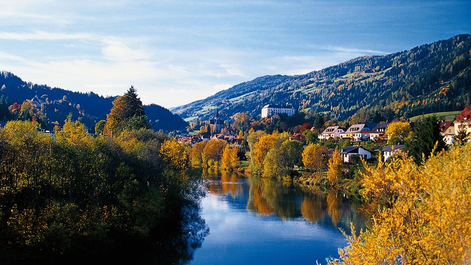 Murau im Herbst