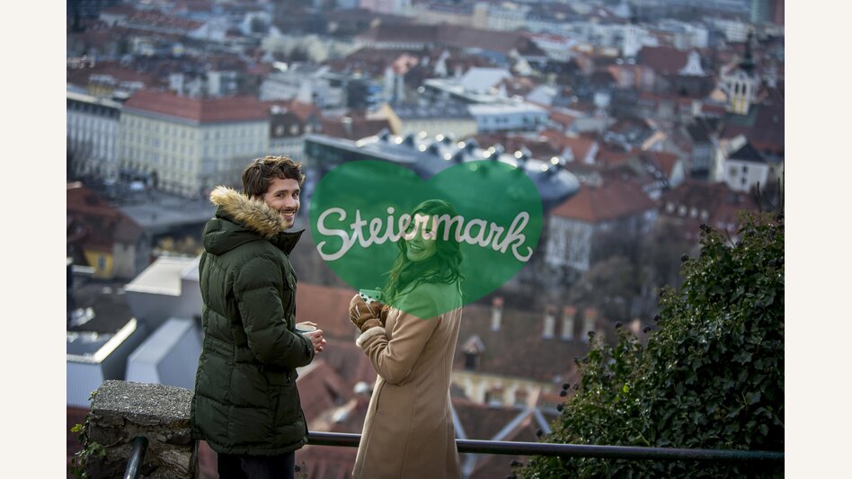 Blick vom Schlossberg auf das Kunsthaus Graz | © STG | Tom Lamm