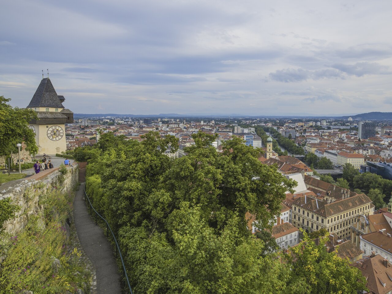 Graz mit Uhrturm am Schlossberg
