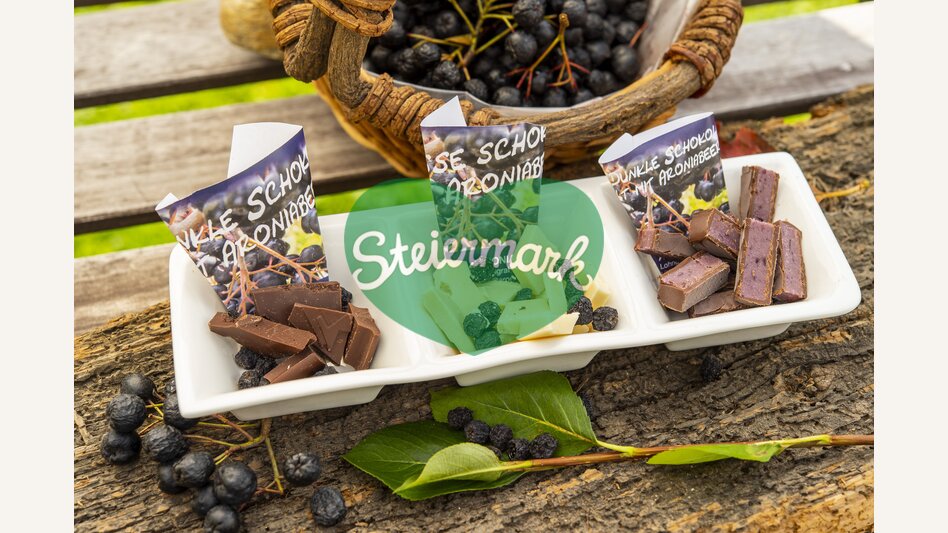Aronia specialties at the Aronia manufactory Köck | © Steiermark Tourismus | www.johannesgeyer.com