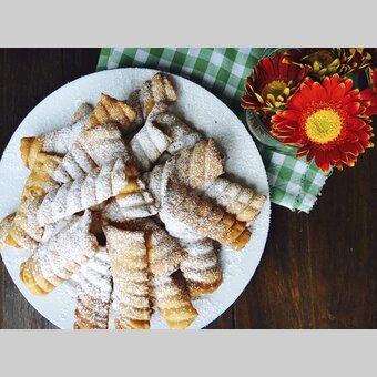 Spagatkrapfen (sweet) | © Steiermark Tourismus | Julia Einfalt