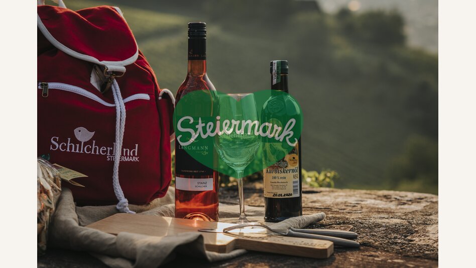 the Schilcherland: hiking, wine (Schilcher) and pumpkin seed oil | © Schilcherland Steiermark | Lupi Spuma