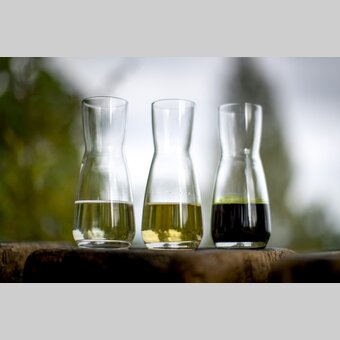 The culinary Styria: wine, apple juice, pumpkin seed oil - Southern & Western Styria | © Steiermark Tourismus | Tom Lamm